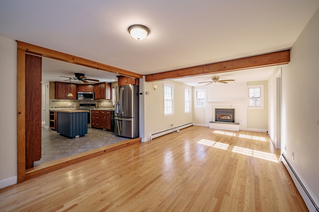14 Thoreau Rd