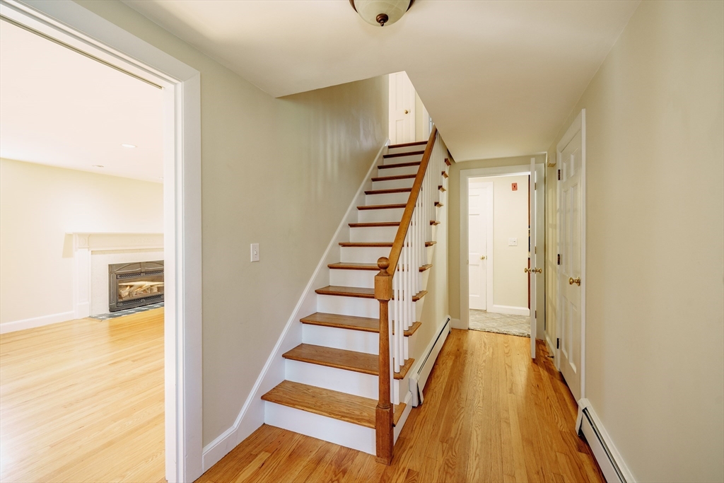 14 Thoreau Rd