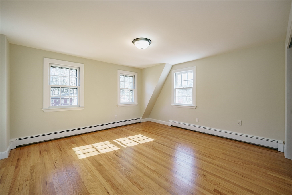 14 Thoreau Rd