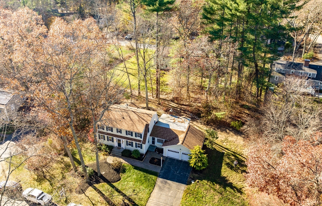 14 Thoreau Rd