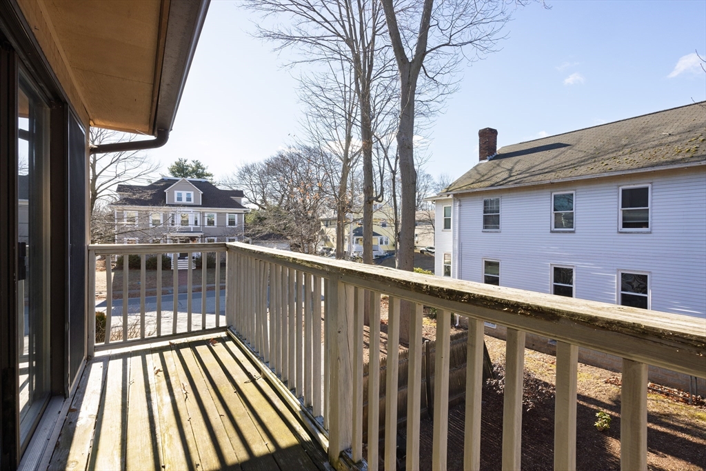 19 Burnham Street # B2
