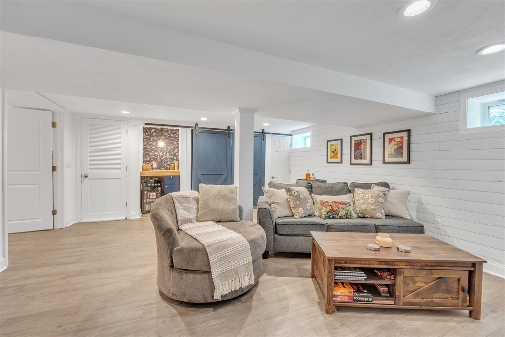 35 Underwood St.