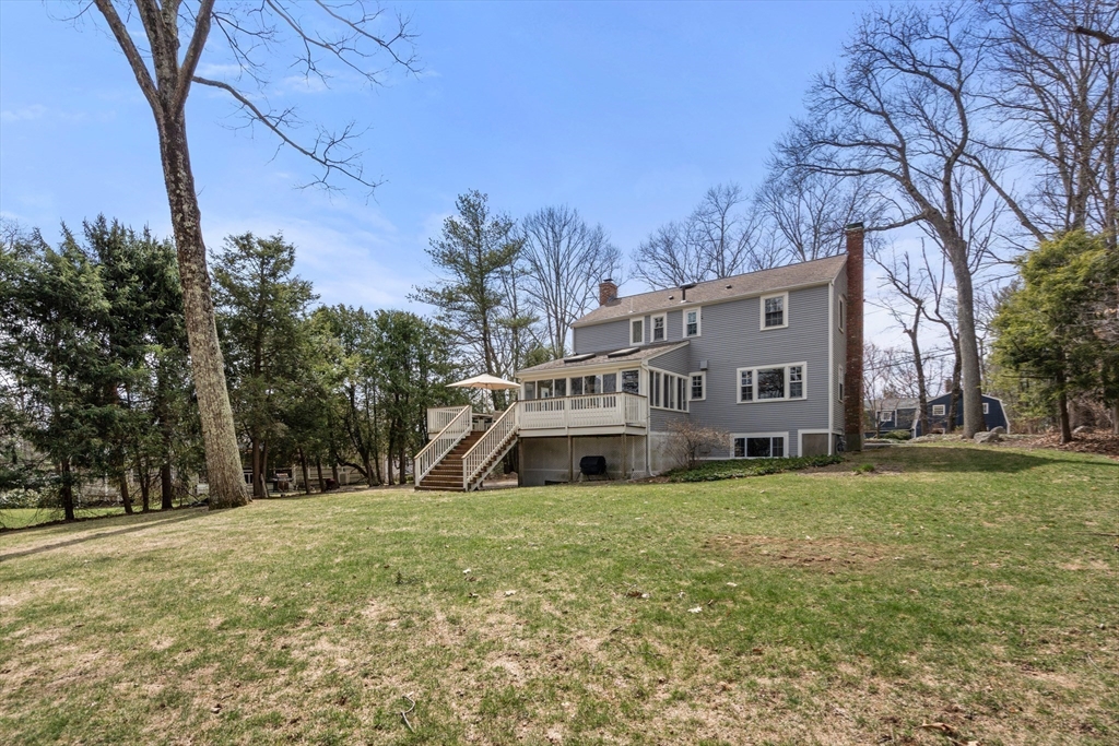 70 Pokonoket Ave
