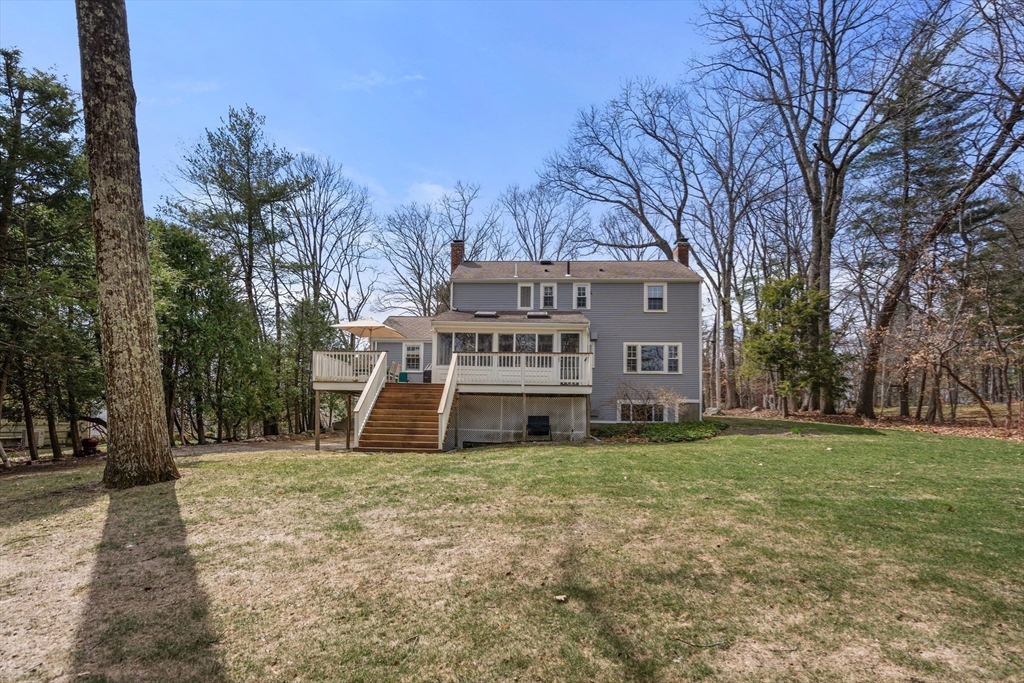 70 Pokonoket Ave
