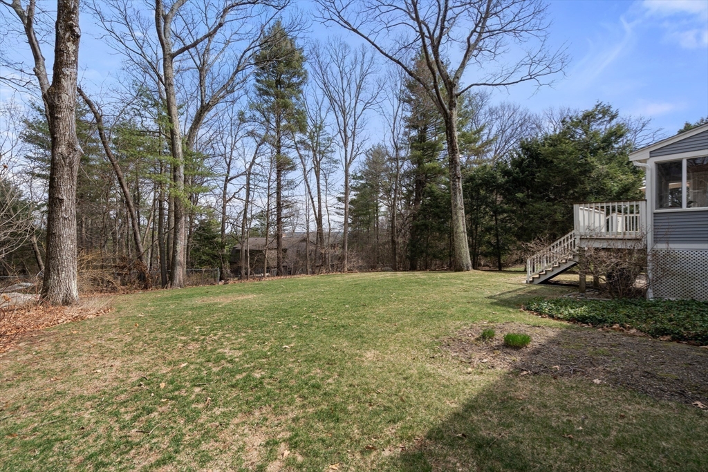 70 Pokonoket Ave