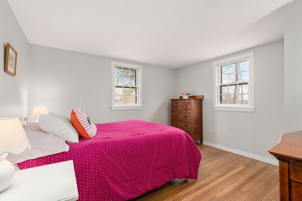 70 Pokonoket Ave