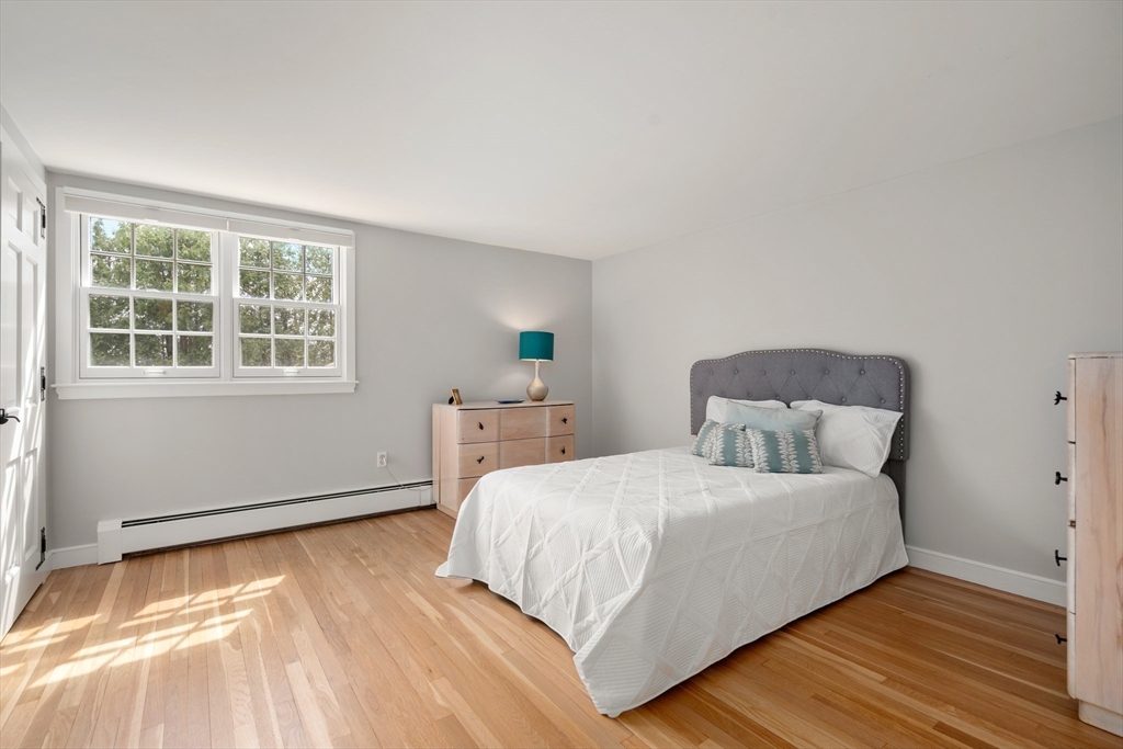 70 Pokonoket Ave