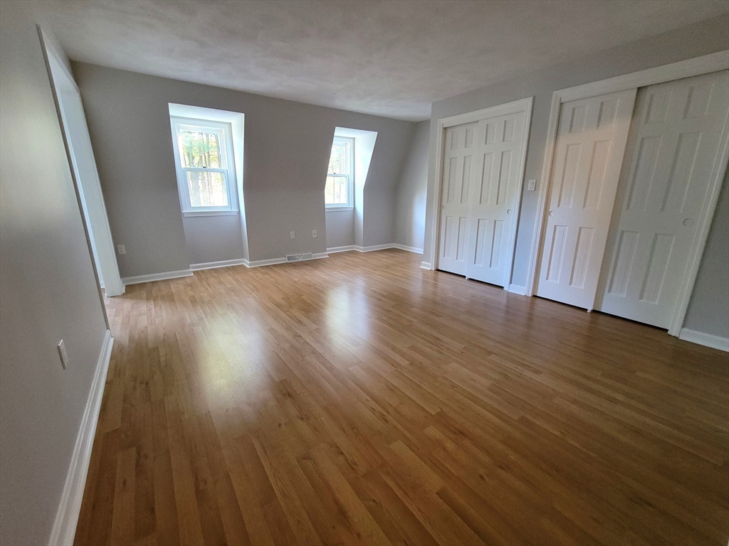 202 Wellman Ave # 202