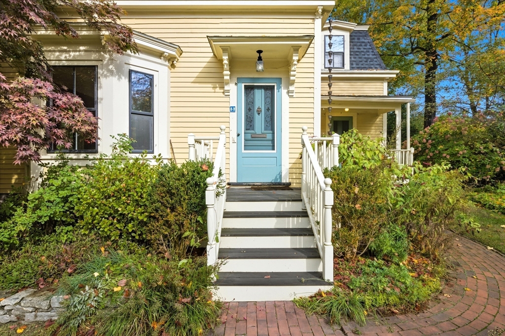 52 Bow St