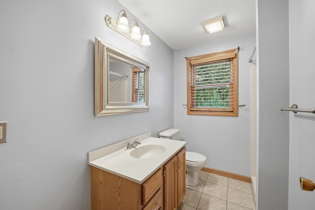 15 Forest Ridge Ln