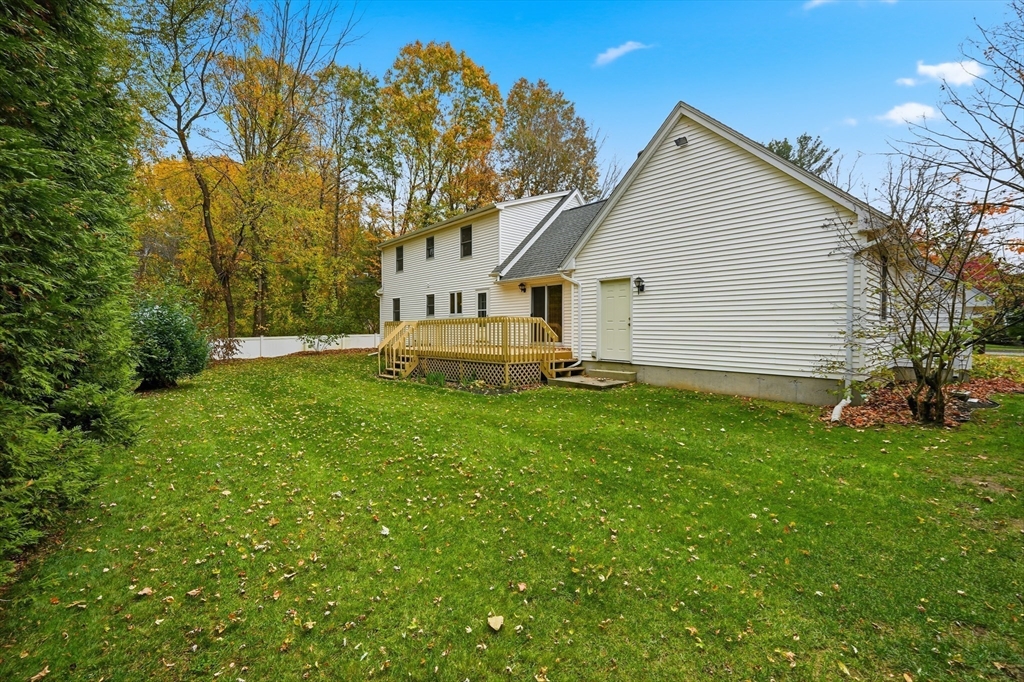 15 Forest Ridge Ln