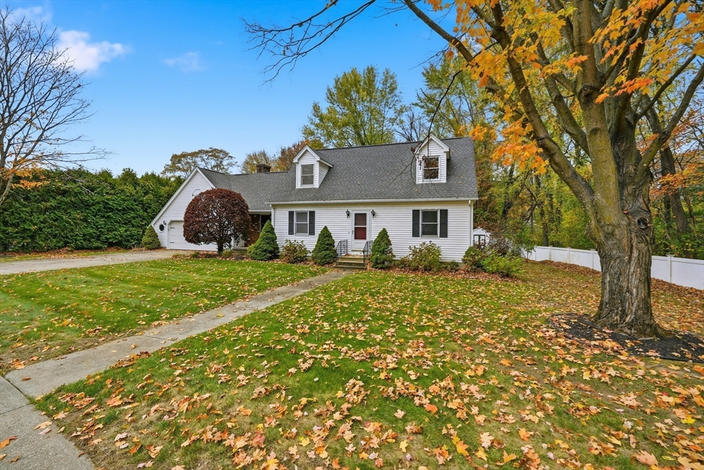 15 Forest Ridge Ln