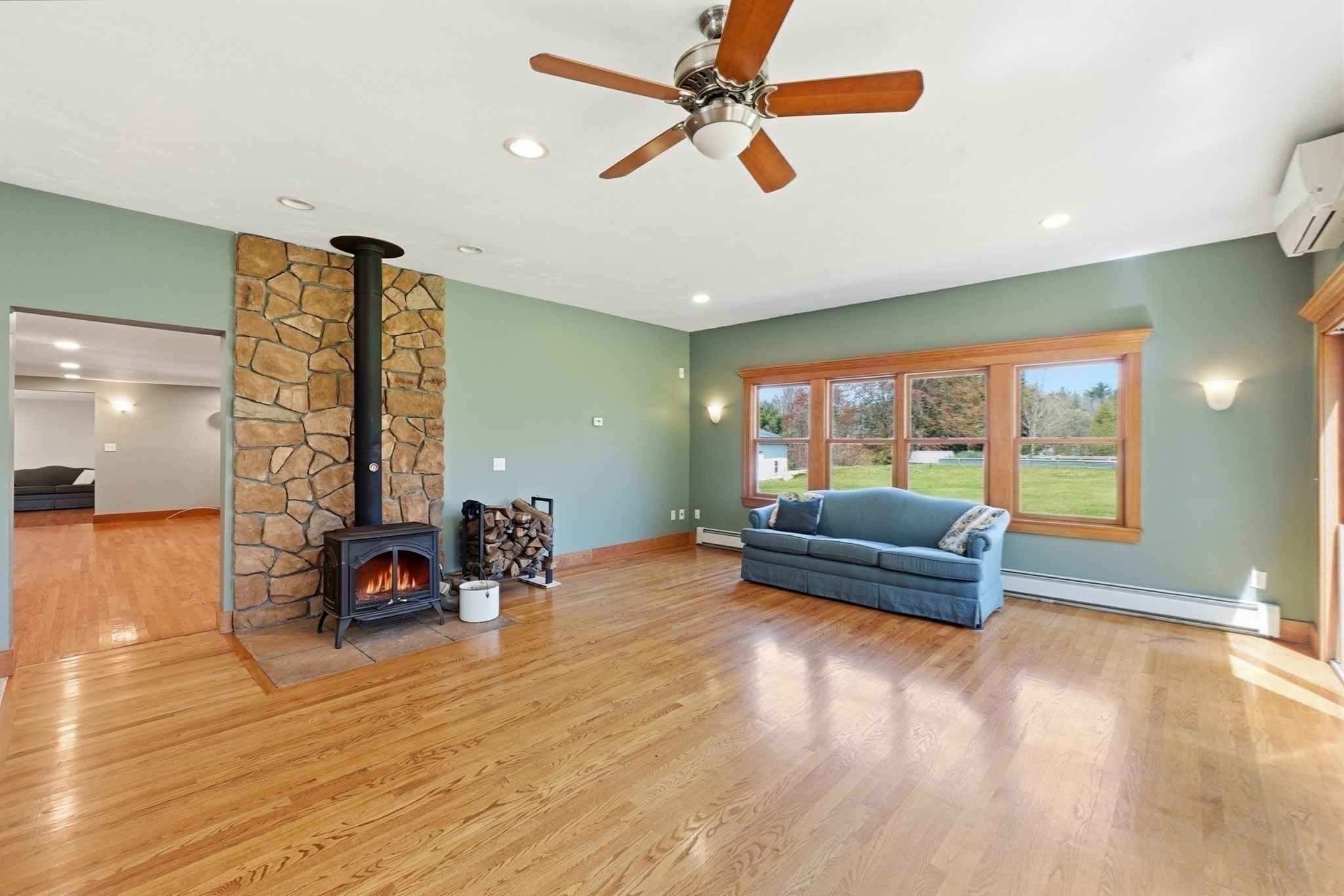 269 Harvard Rd