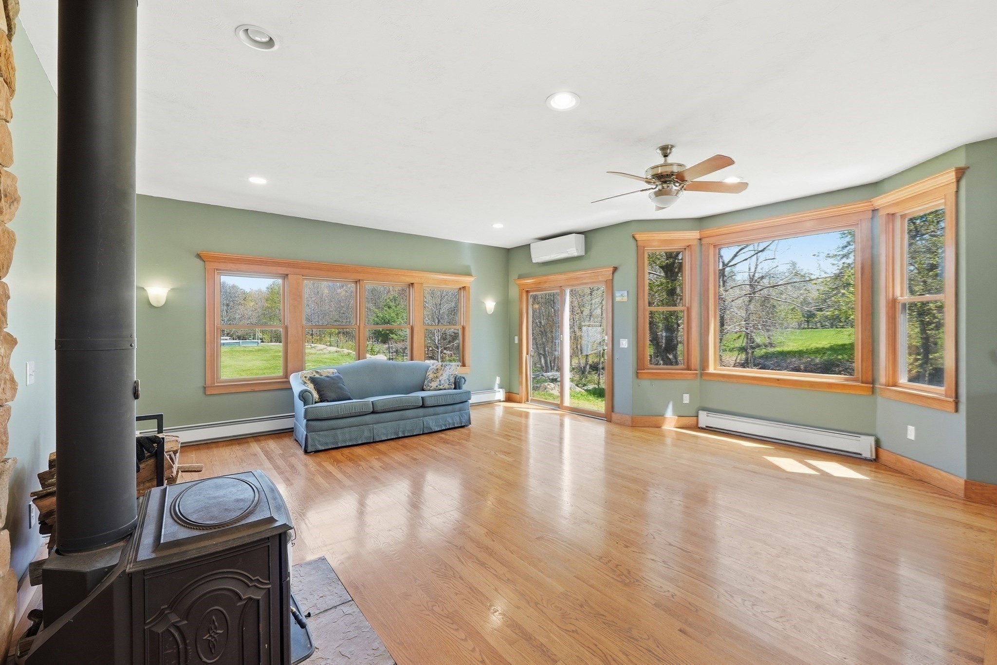 269 Harvard Rd