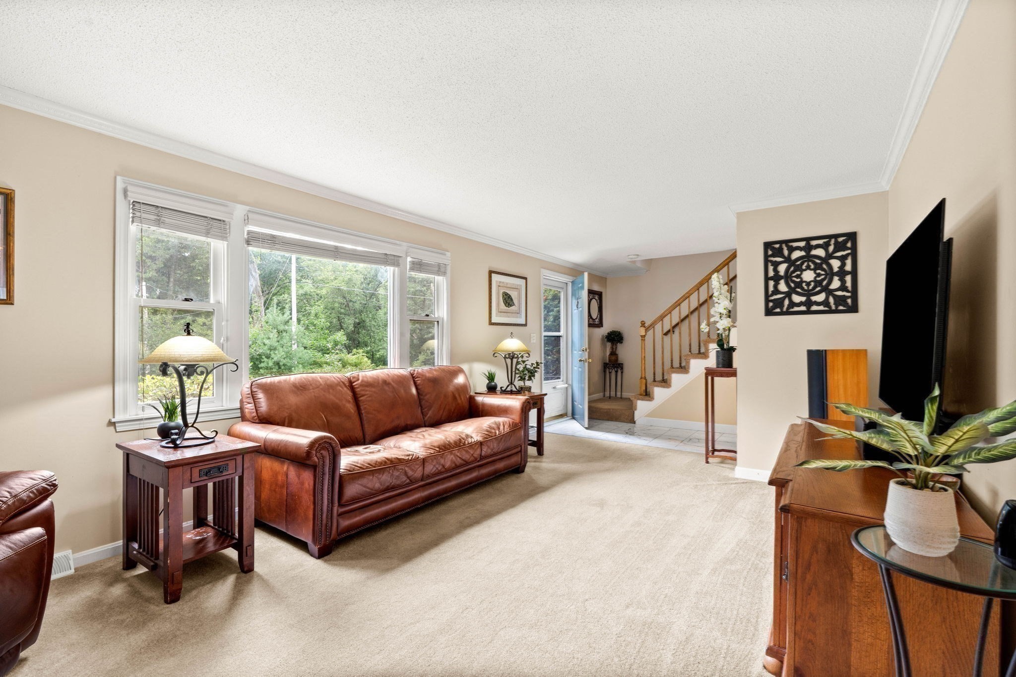 82 Keystone Ln