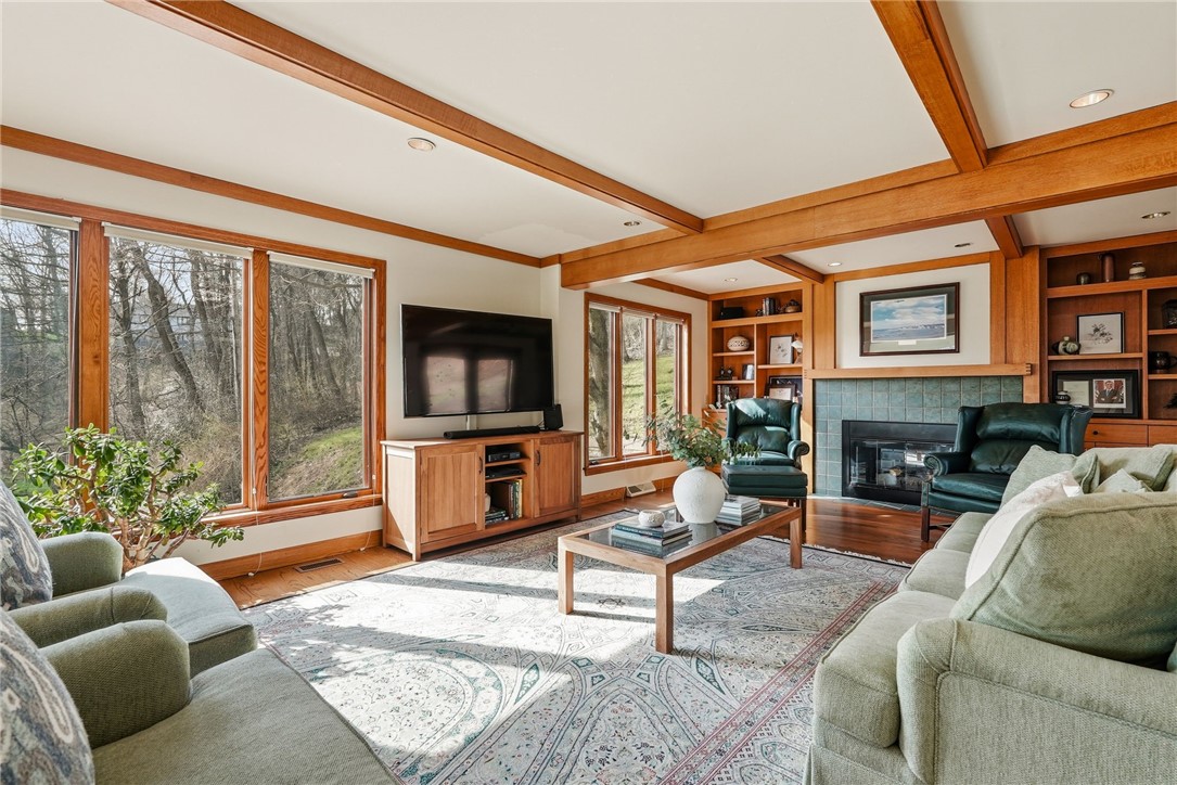 1612 Tiffany Ridge