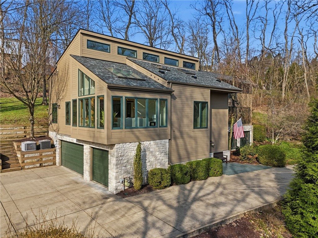 1612 Tiffany Ridge