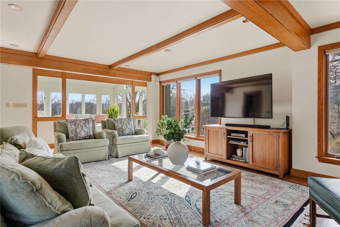 1612 Tiffany Ridge
