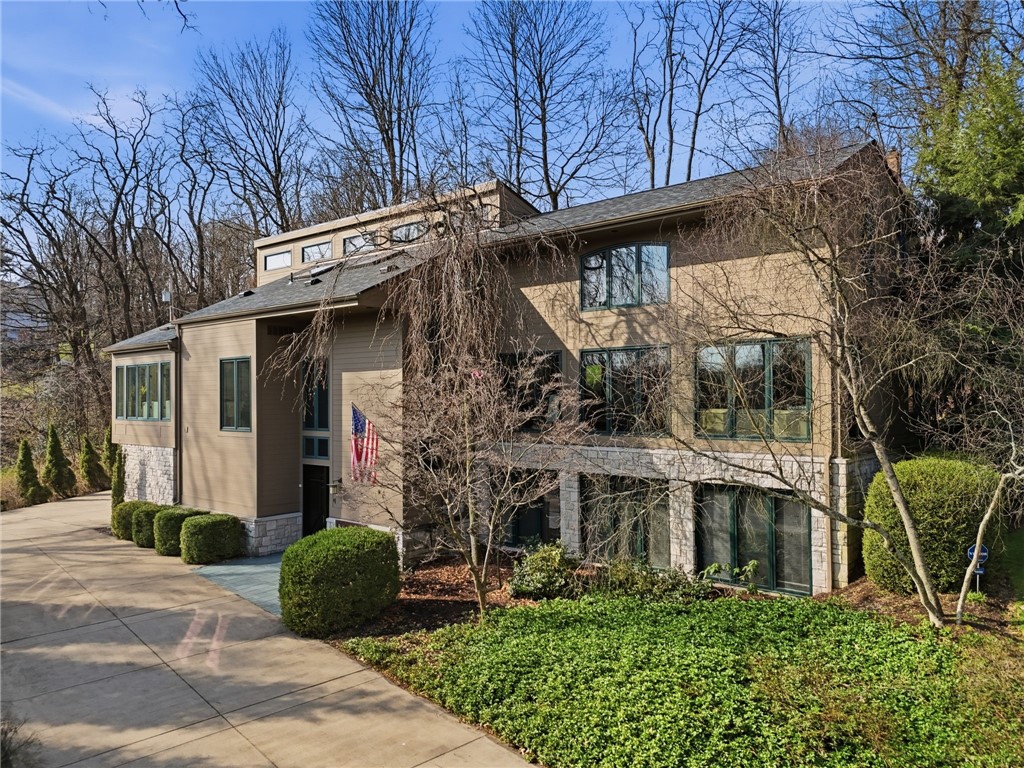 1612 Tiffany Ridge