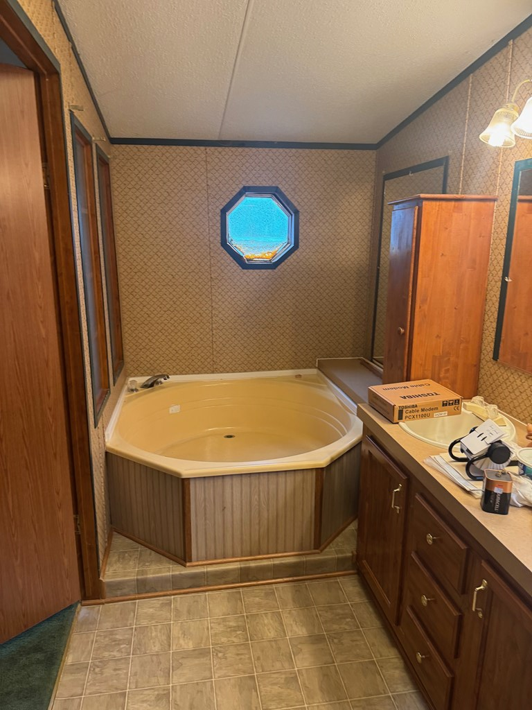 411 Rollingwood Road