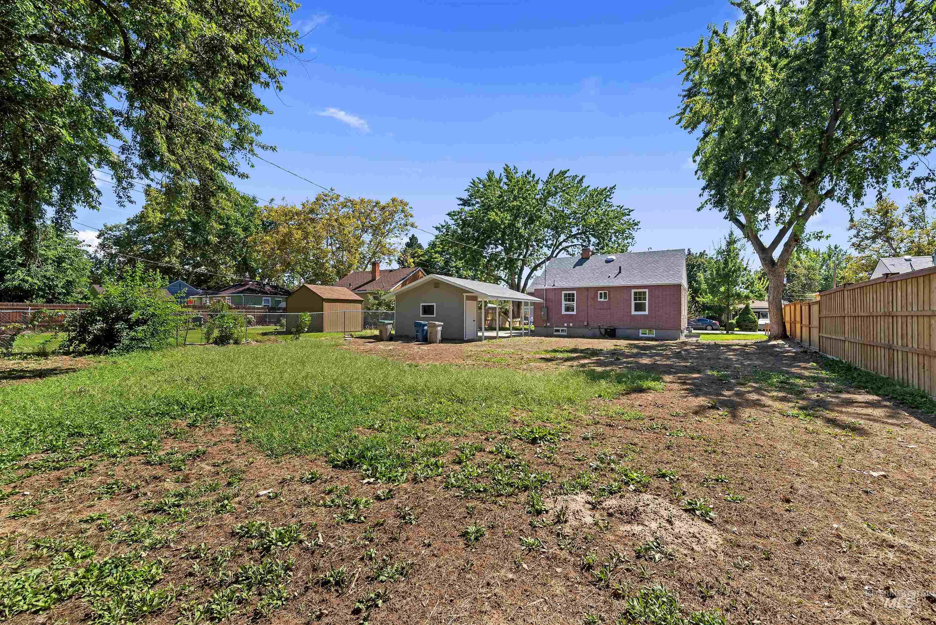 1918 W Spaulding St.