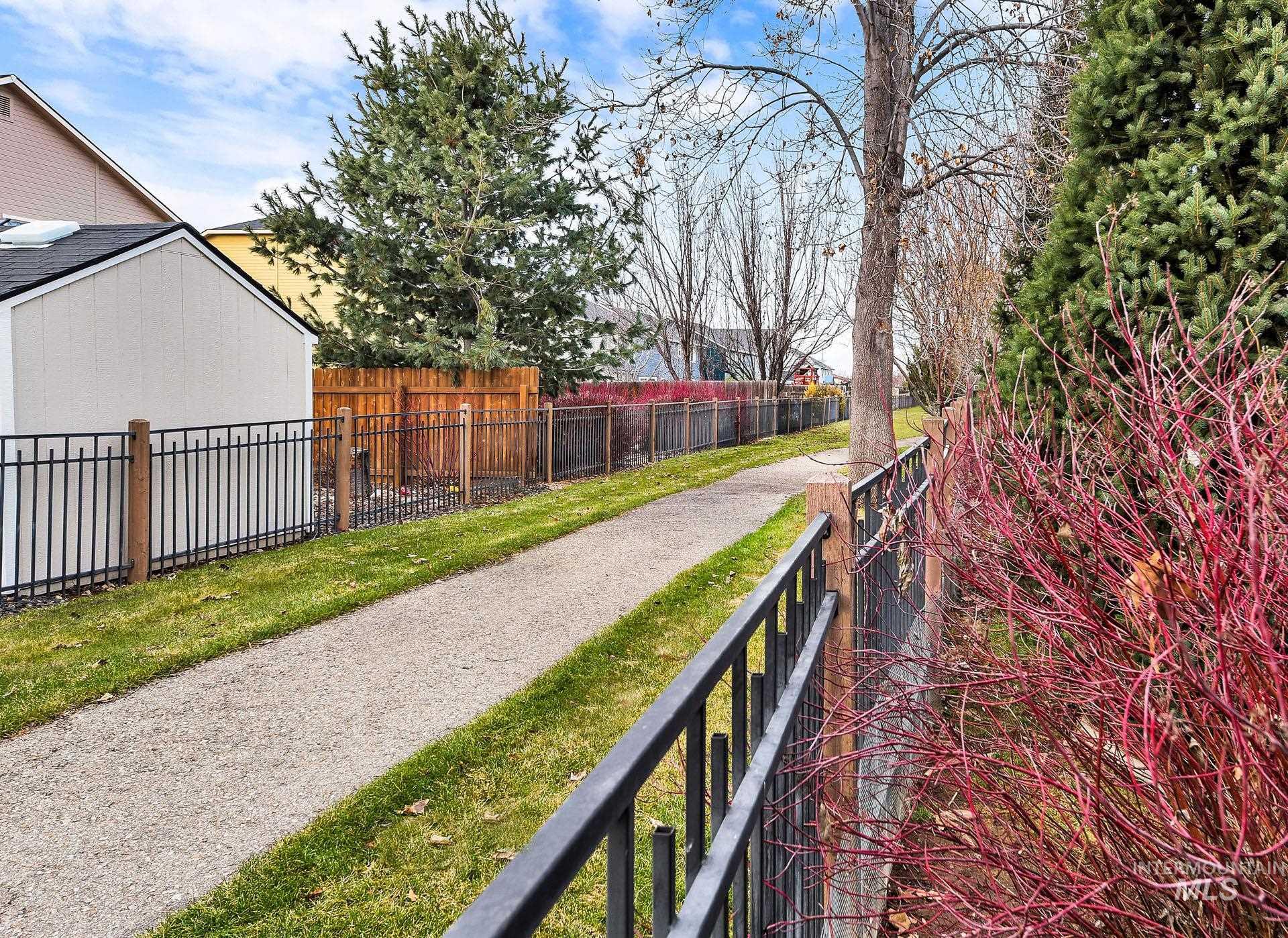 148 E Ironstone Dr.