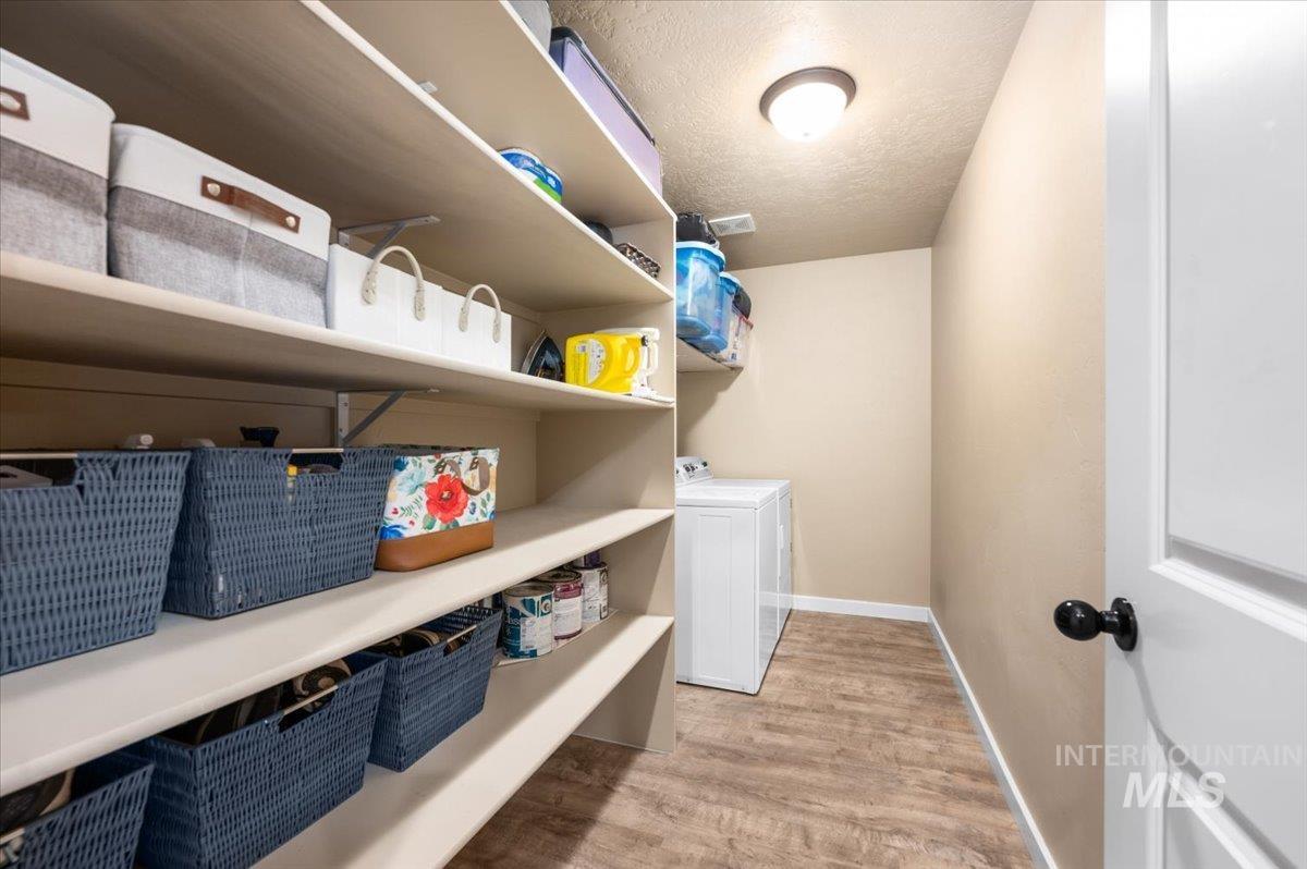 7086 W Devonwood Drive