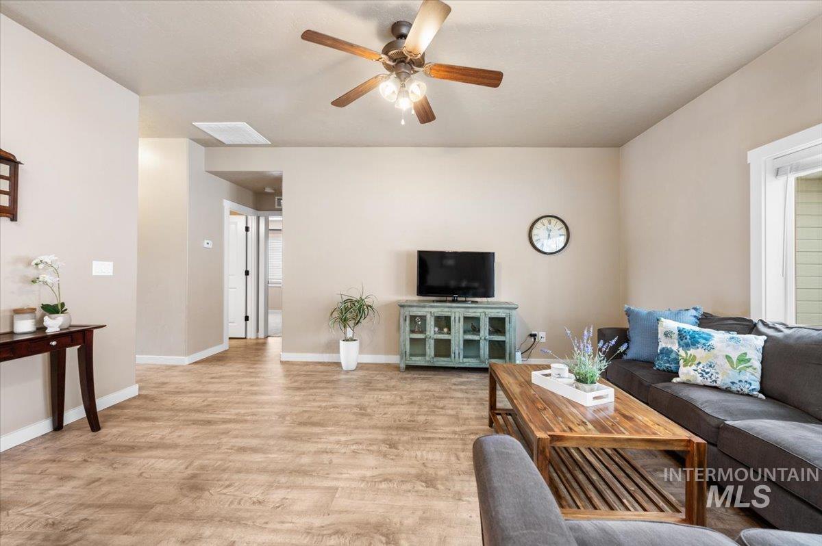 7086 W Devonwood Drive