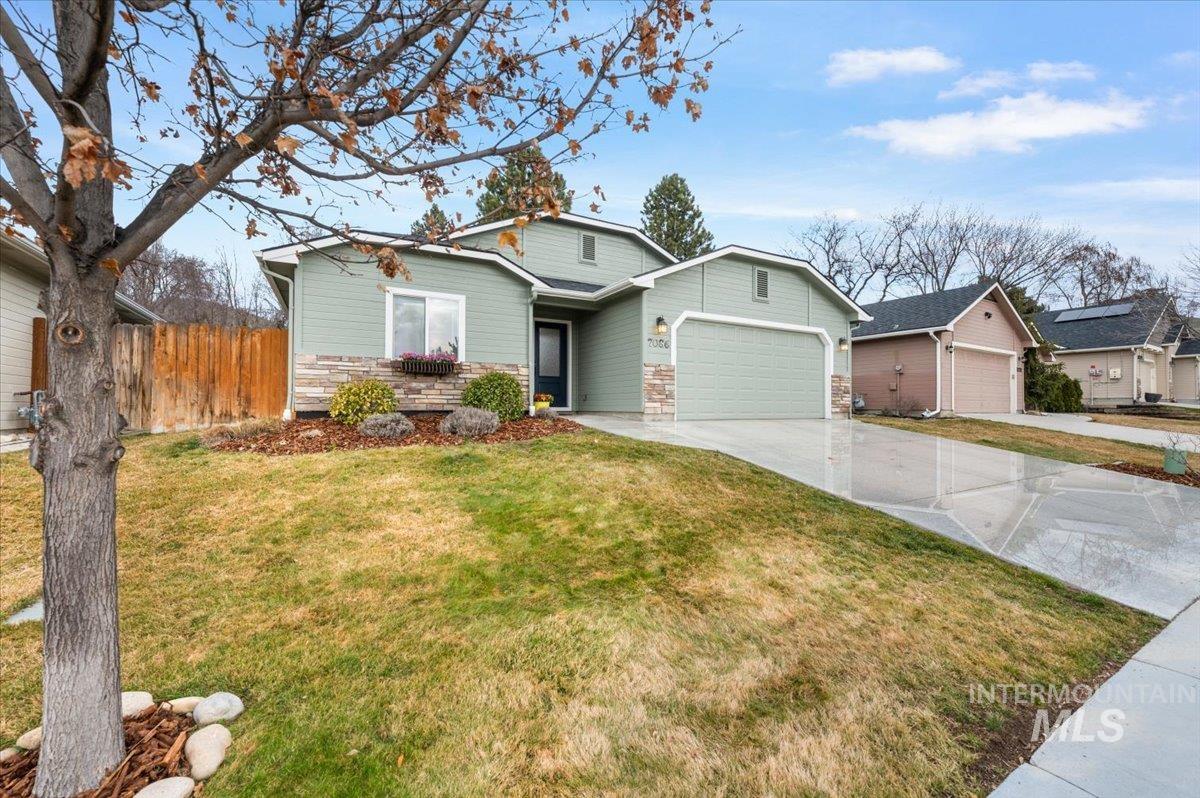 7086 W Devonwood Drive