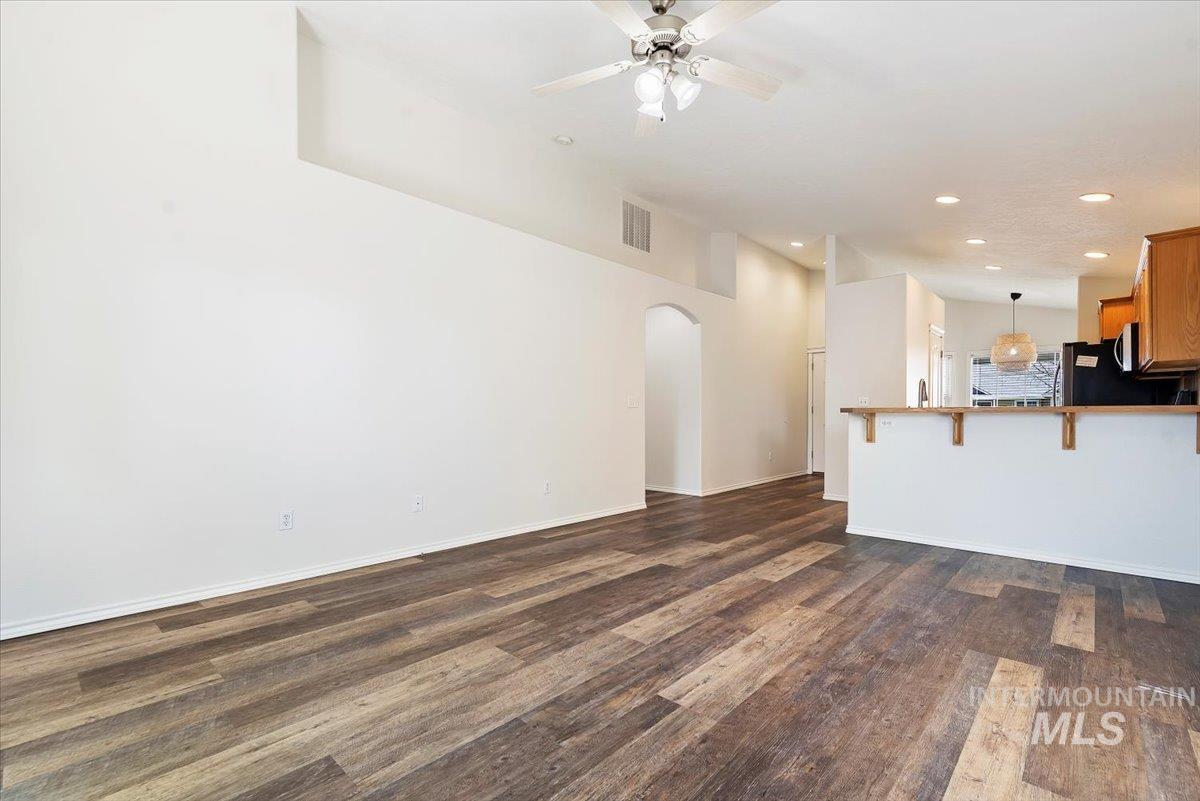 1033 S Spoonbill Ave