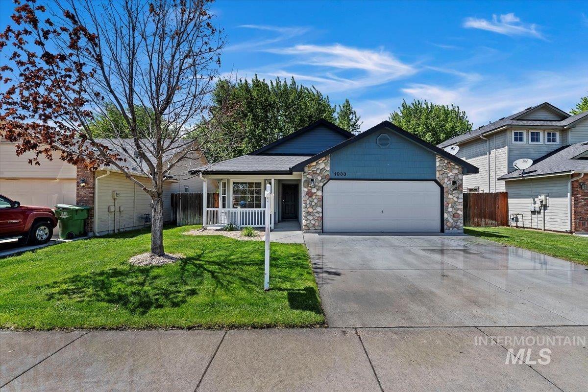 1033 S Spoonbill Ave