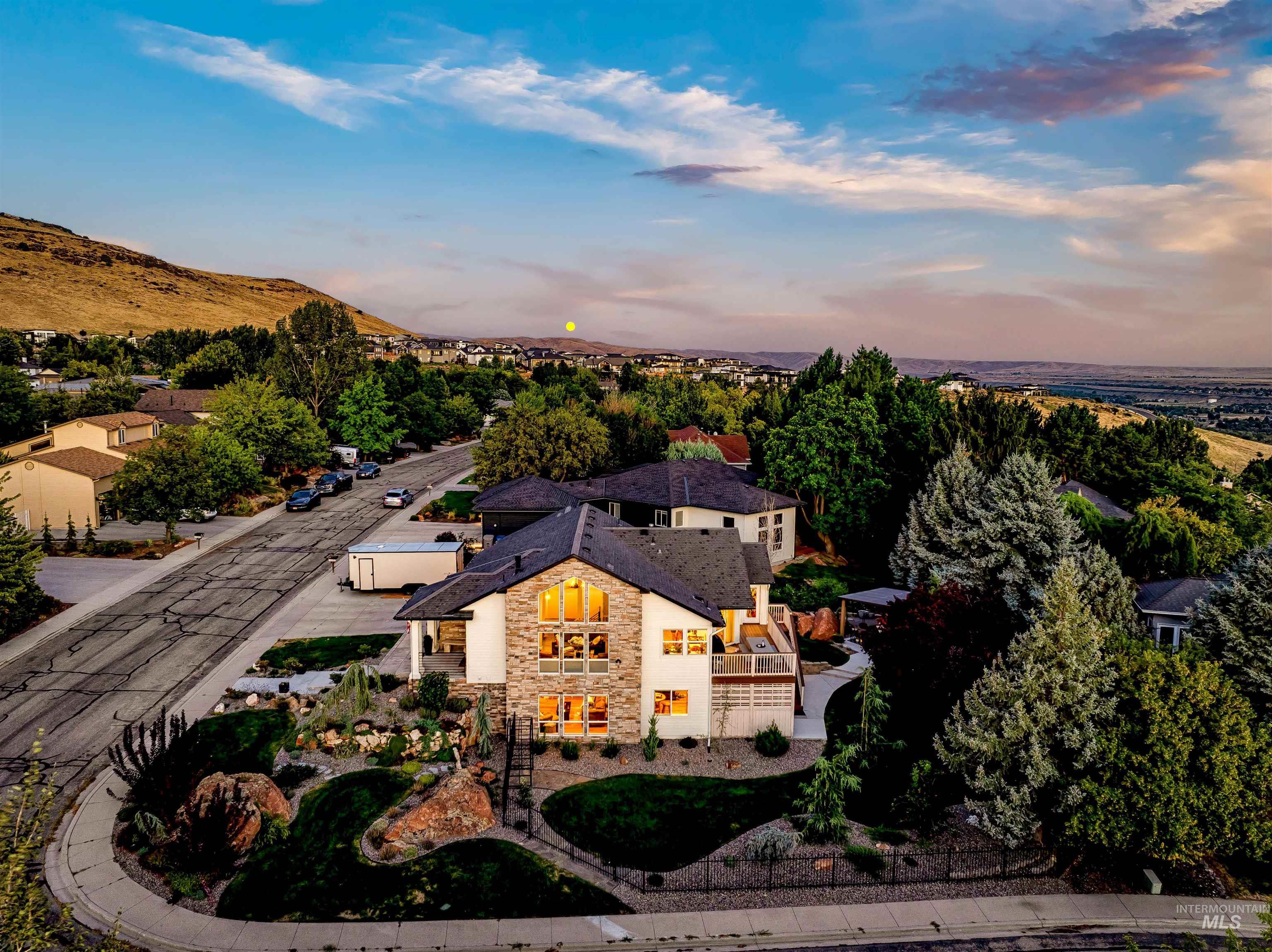 3233 E Red Stone Drive