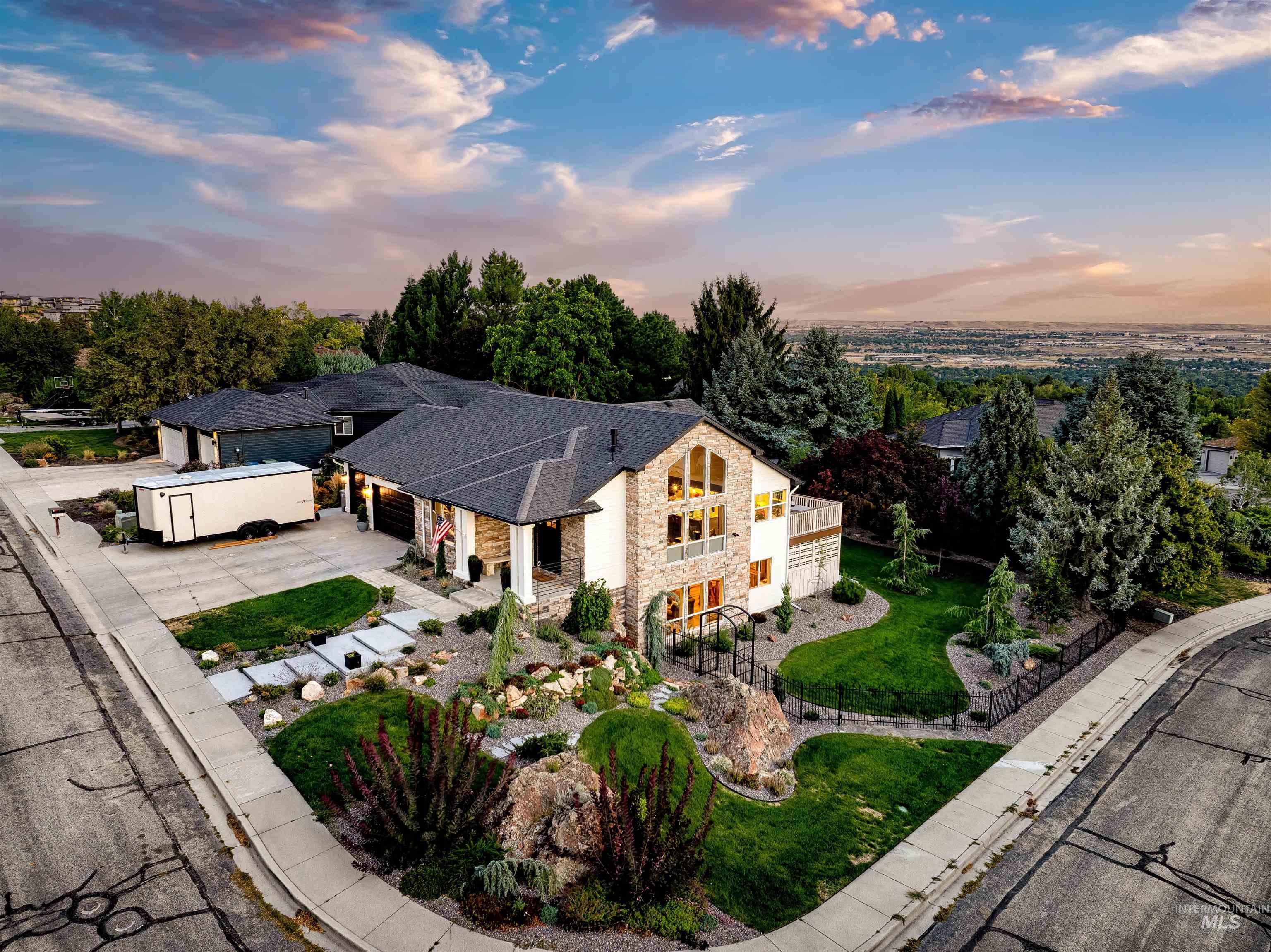 3233 E Red Stone Drive