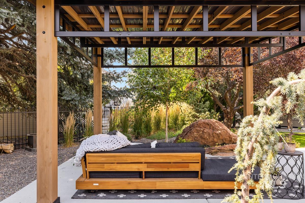 3233 E Red Stone Drive