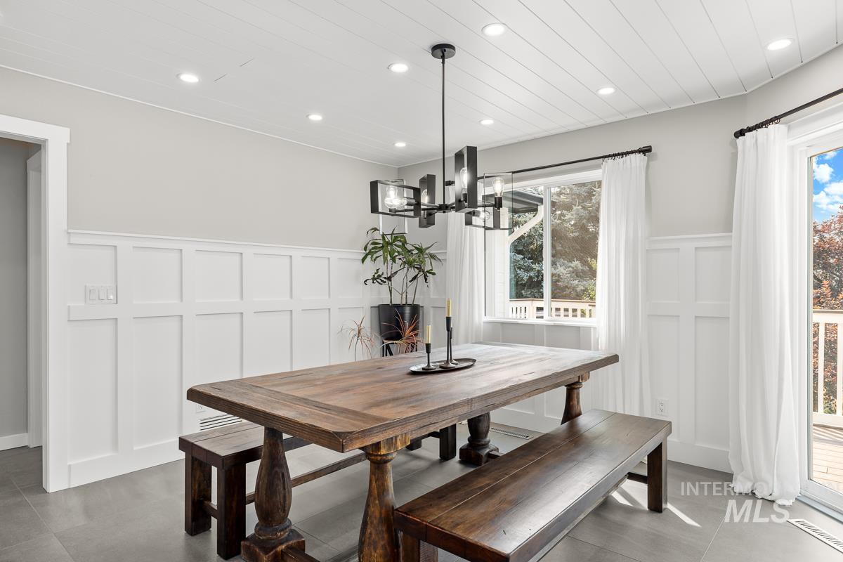 3233 E Red Stone Drive