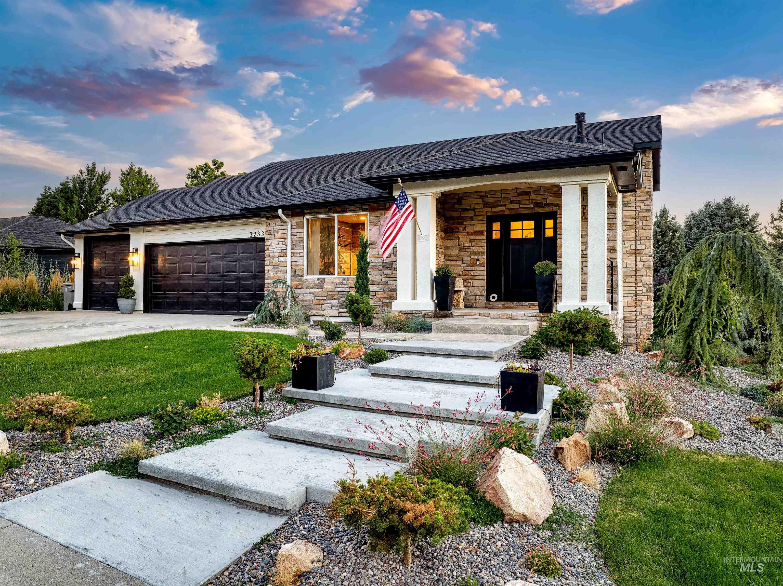 3233 E Red Stone Drive