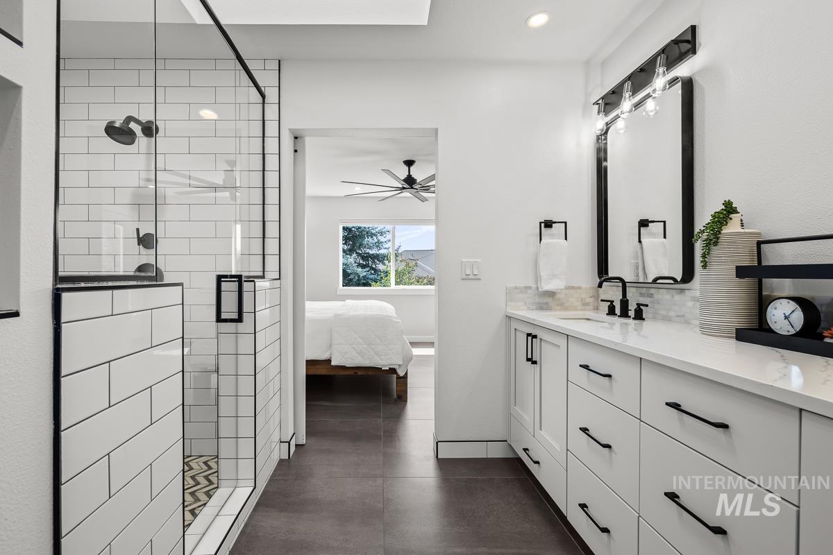 3233 E Red Stone Drive