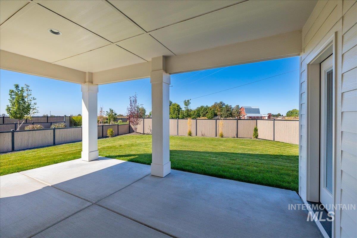 6874 W Los Flores Dr