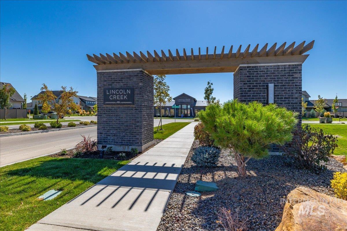 6874 W Los Flores Dr