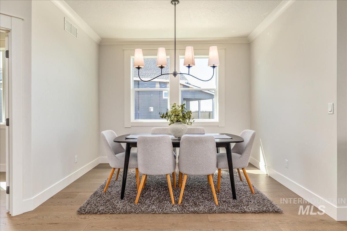 6874 W Los Flores Dr