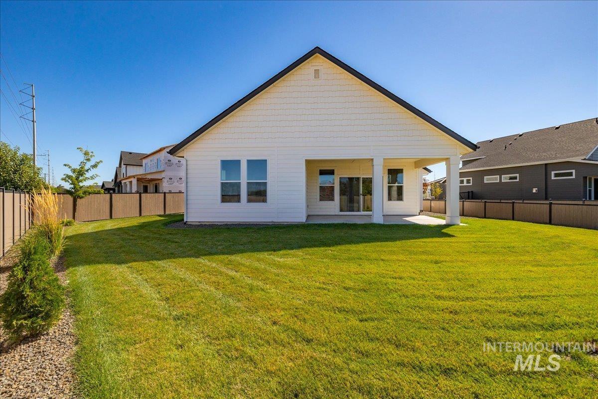 6874 W Los Flores Dr