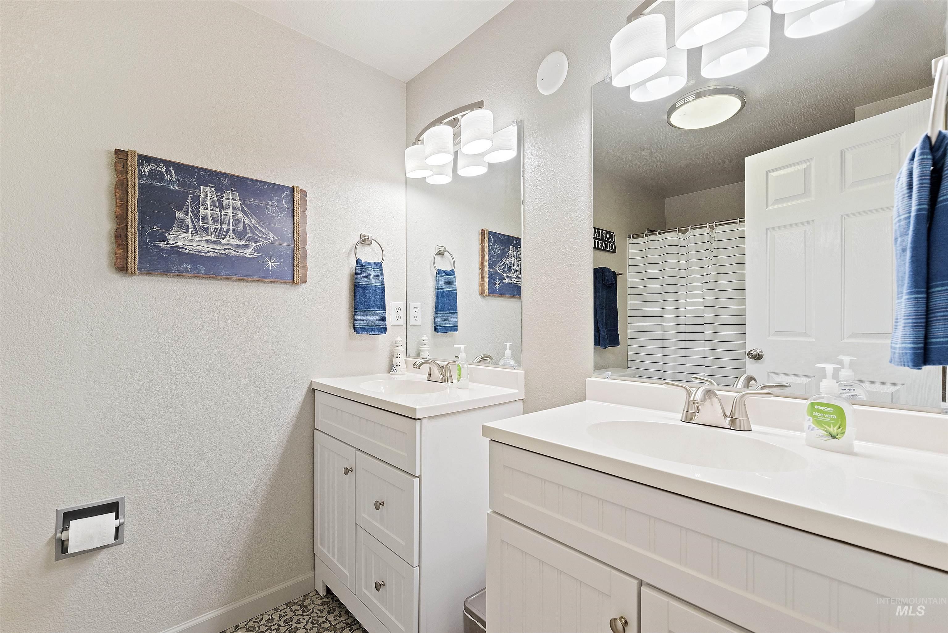 12330 Purple Sage Rd.