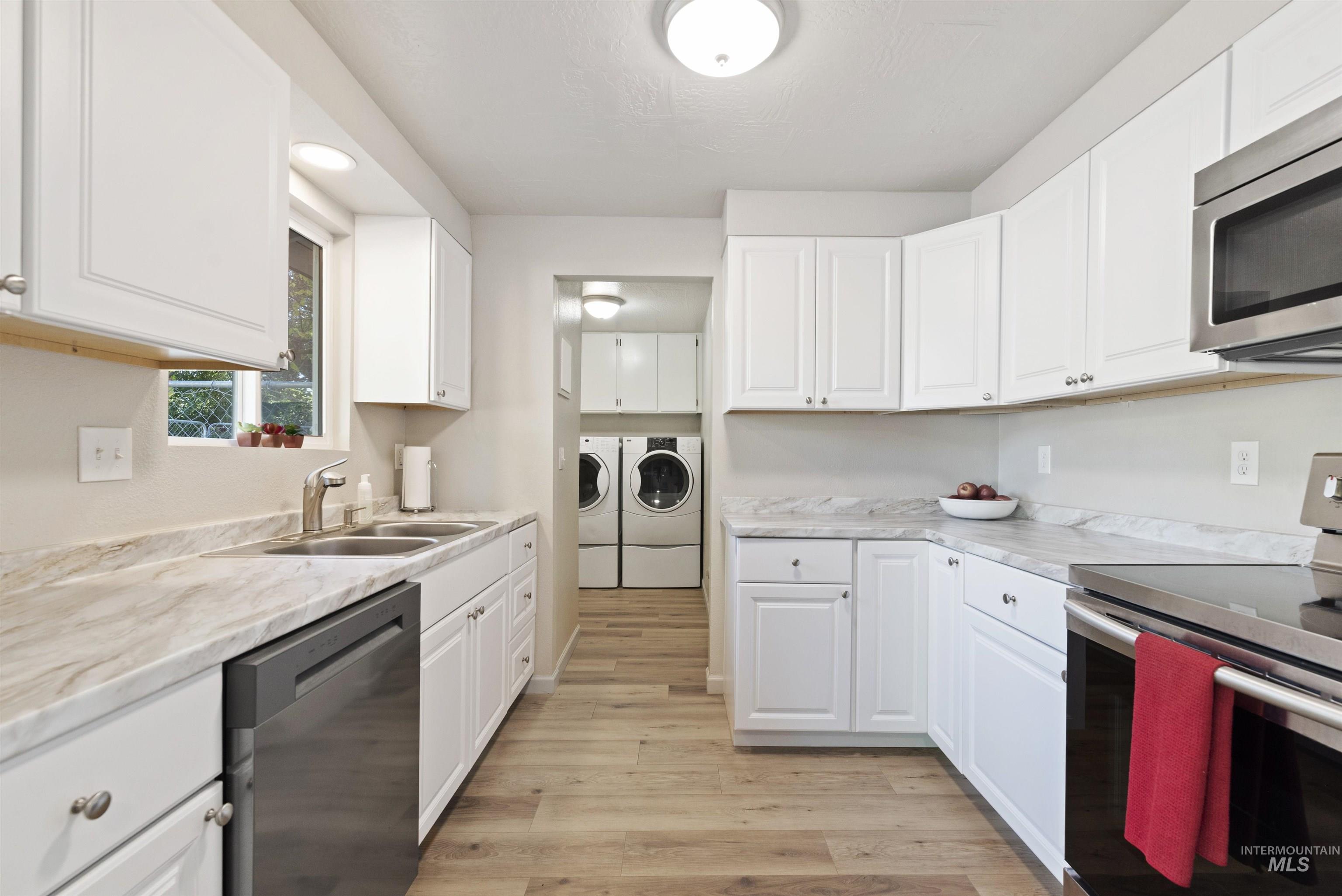 12330 Purple Sage Rd.