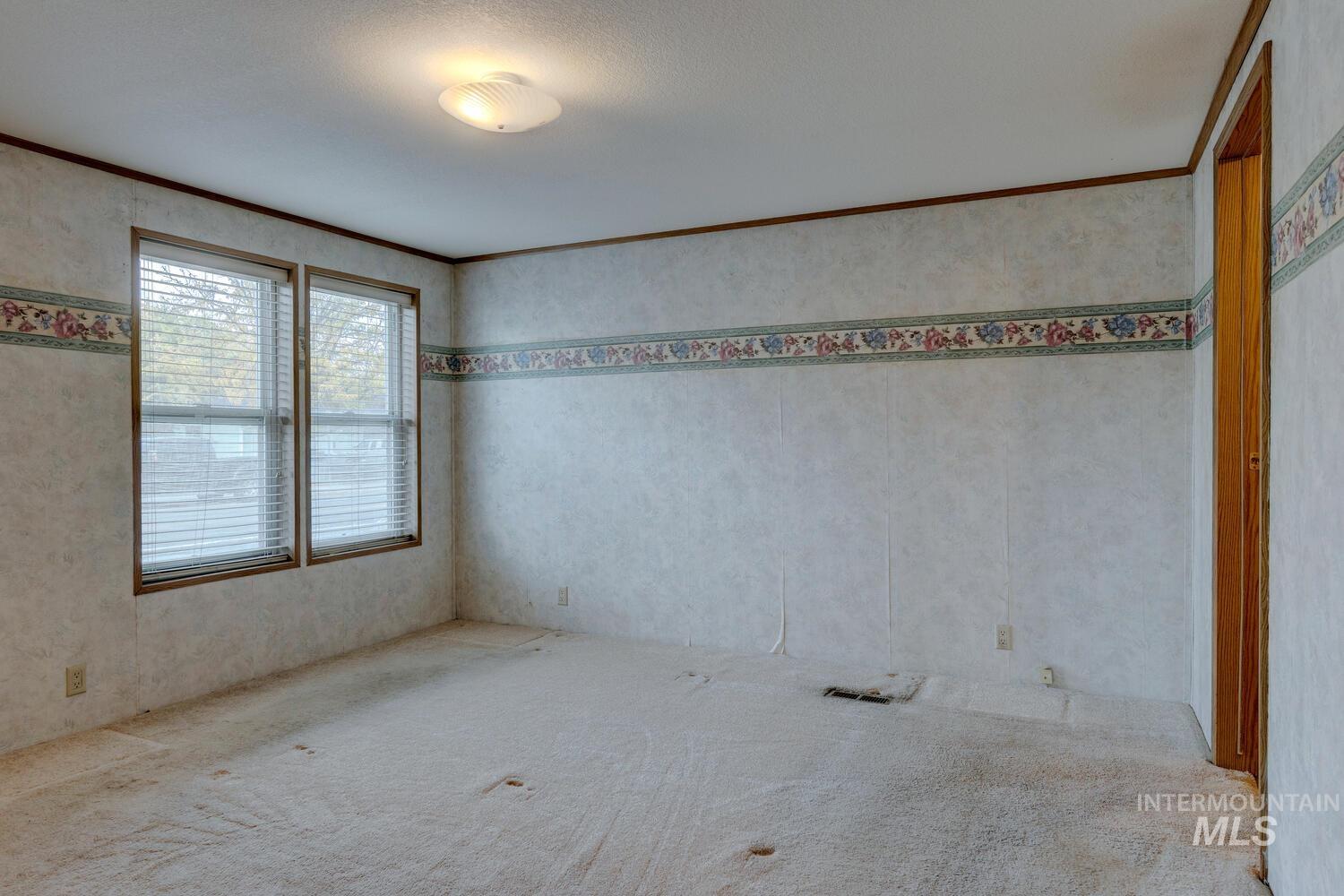 2876 N Mitchell Street