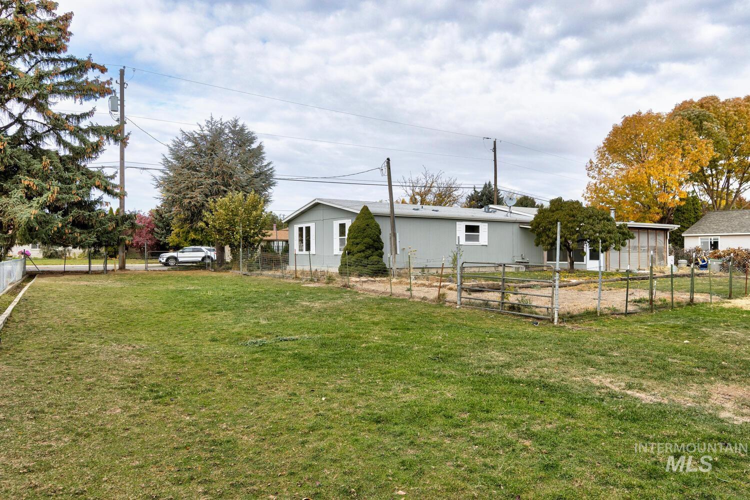 2876 N Mitchell Street