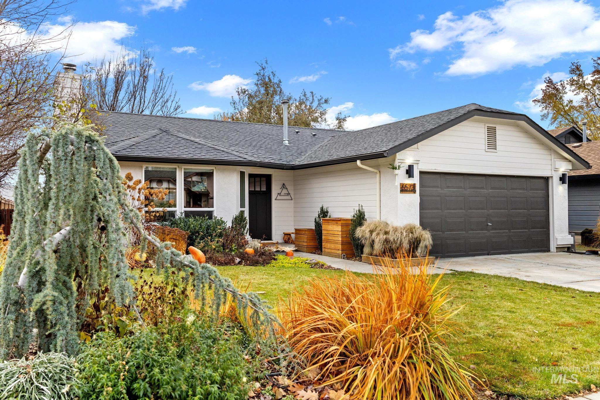 6573 W Limelight Dr