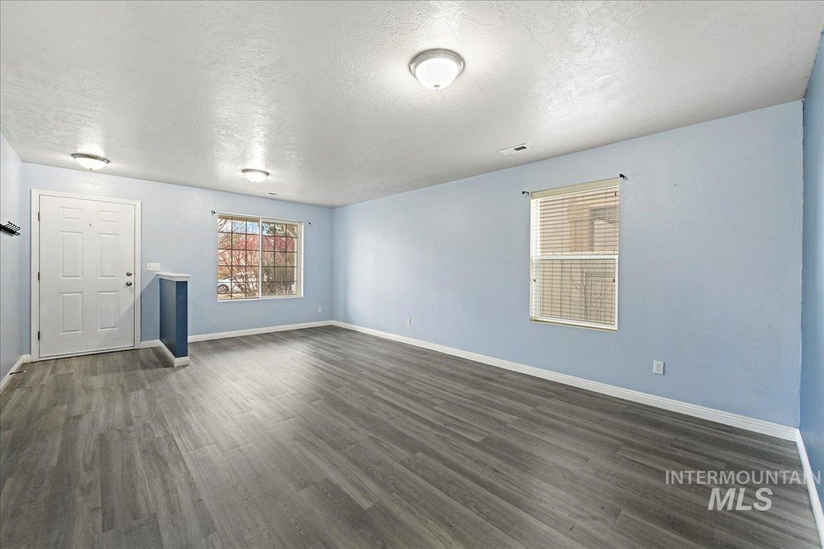 5571 S Pepperridge Way