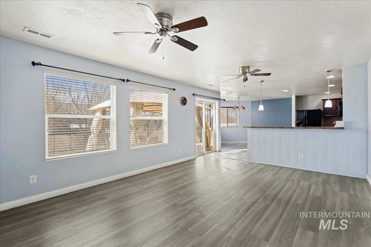 5571 S Pepperridge Way