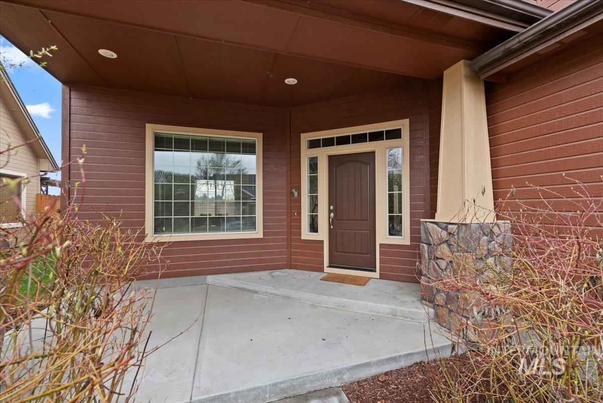 10021 W Arabian Dr.