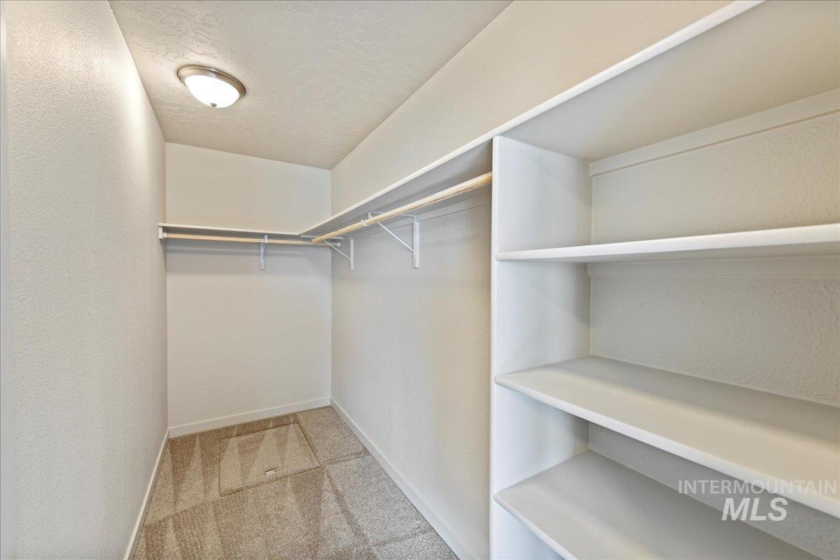 12093 W Greenstone St.